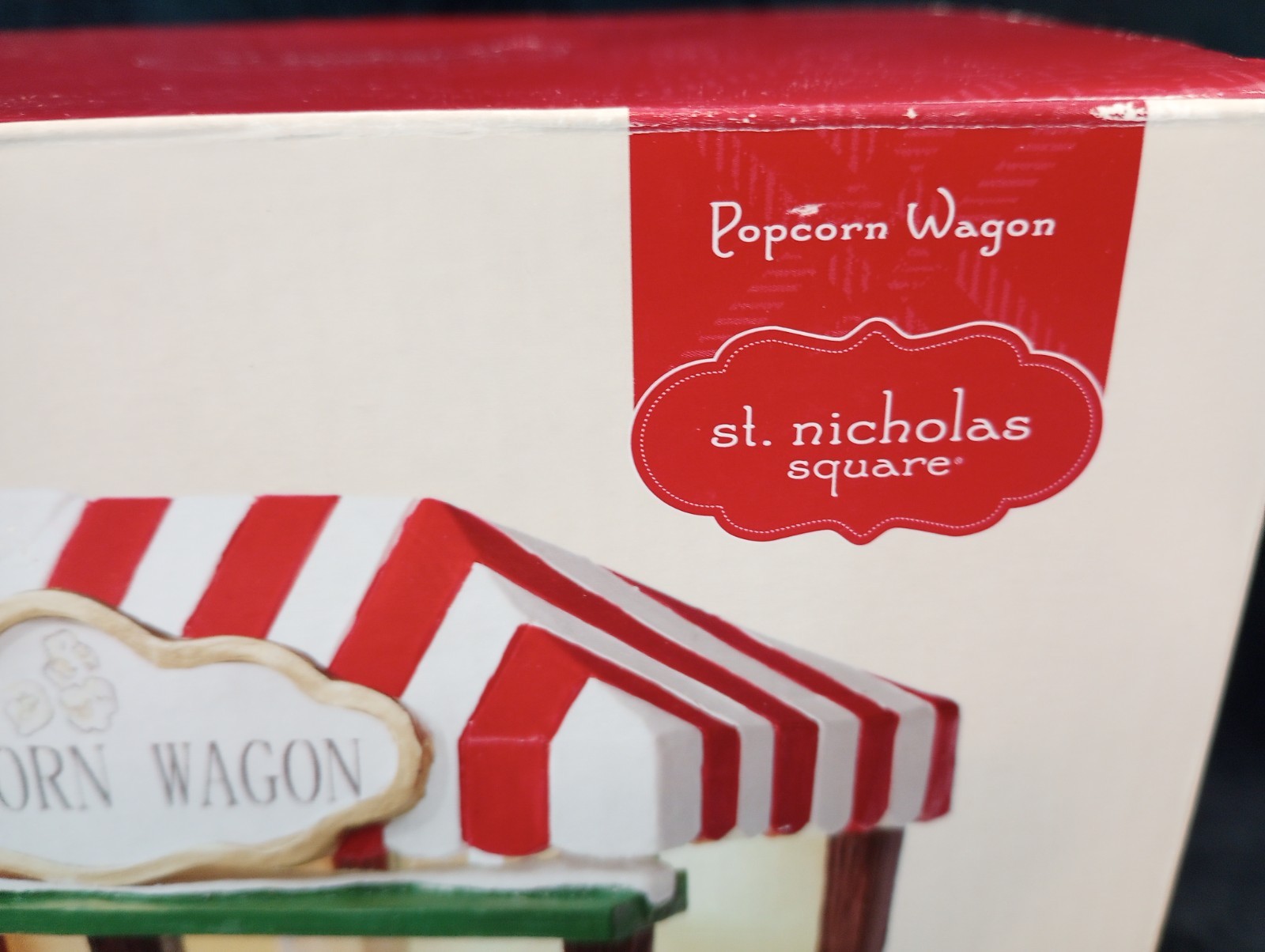 St Nicholas Square Popcorn Wagon w/ Light Moving Popping Corn Christmas Village