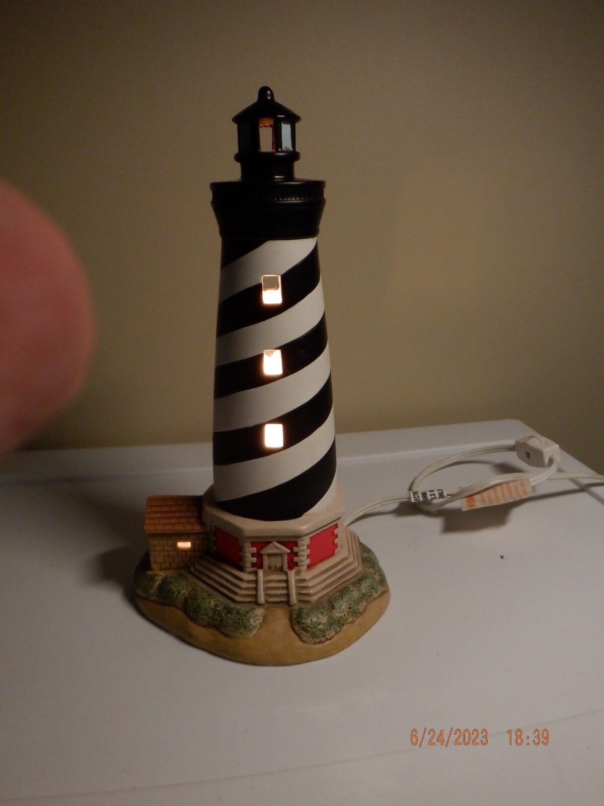 VINTAGE, LIGHT HOUSE, LIMITED EDITION, HATTERAS, NORTH CAROLINA
