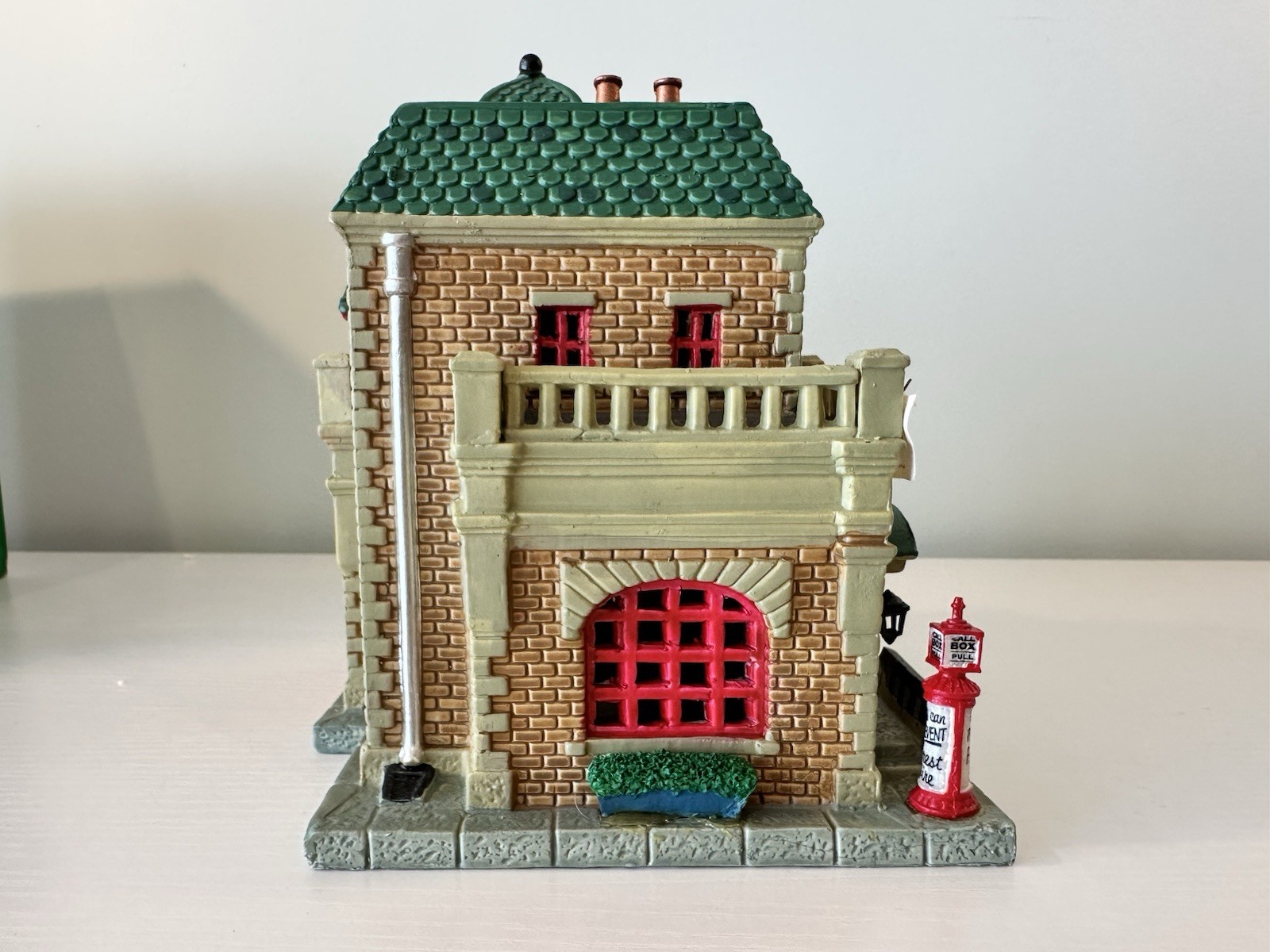 Lemax Coventry Cove – May Street Station Fire Station