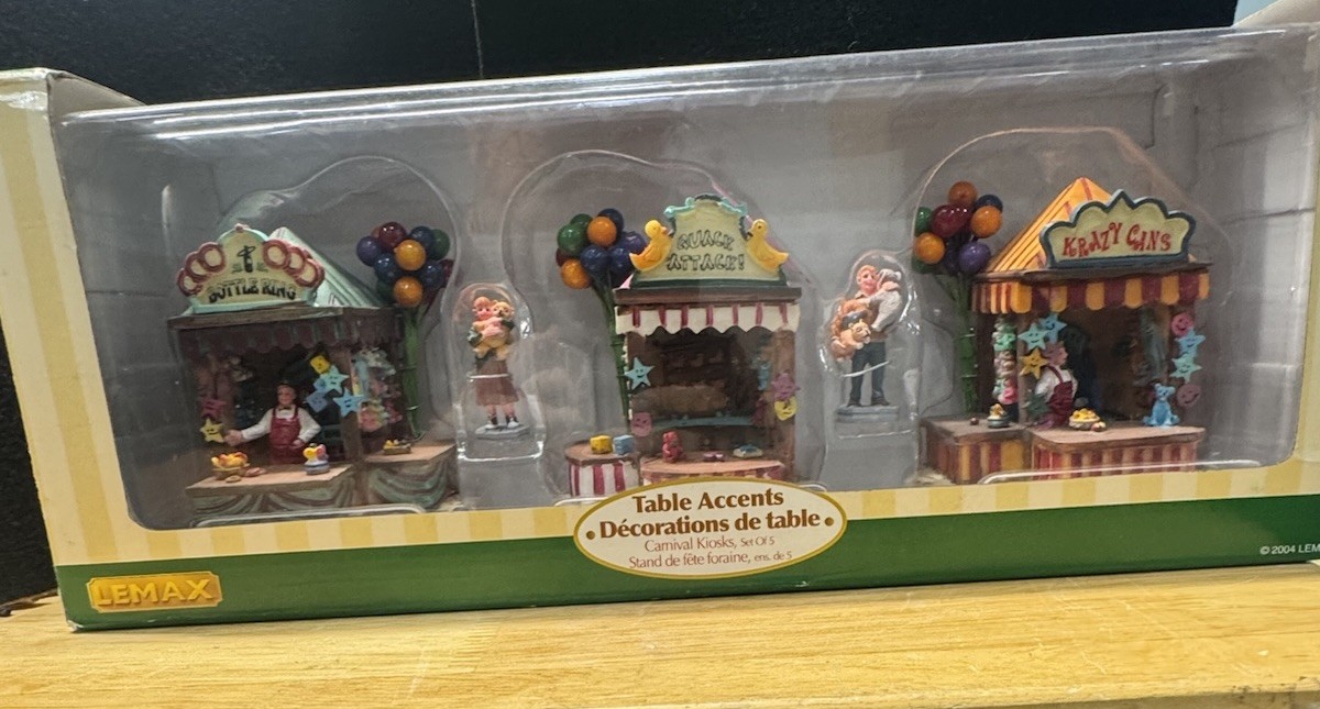 Lemax Village Collection Carnival Kiosks Table Accents #43440-SEALED!