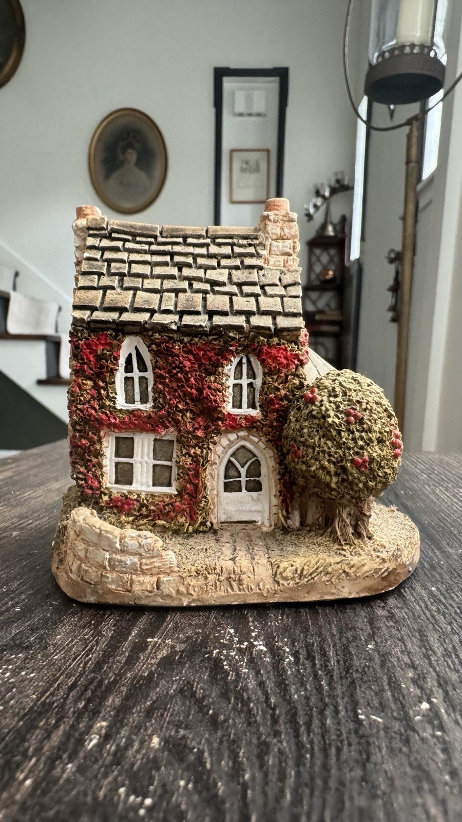 Lilliput Lane Holly Cottage Miniature Masterpiece Handmade Vintage