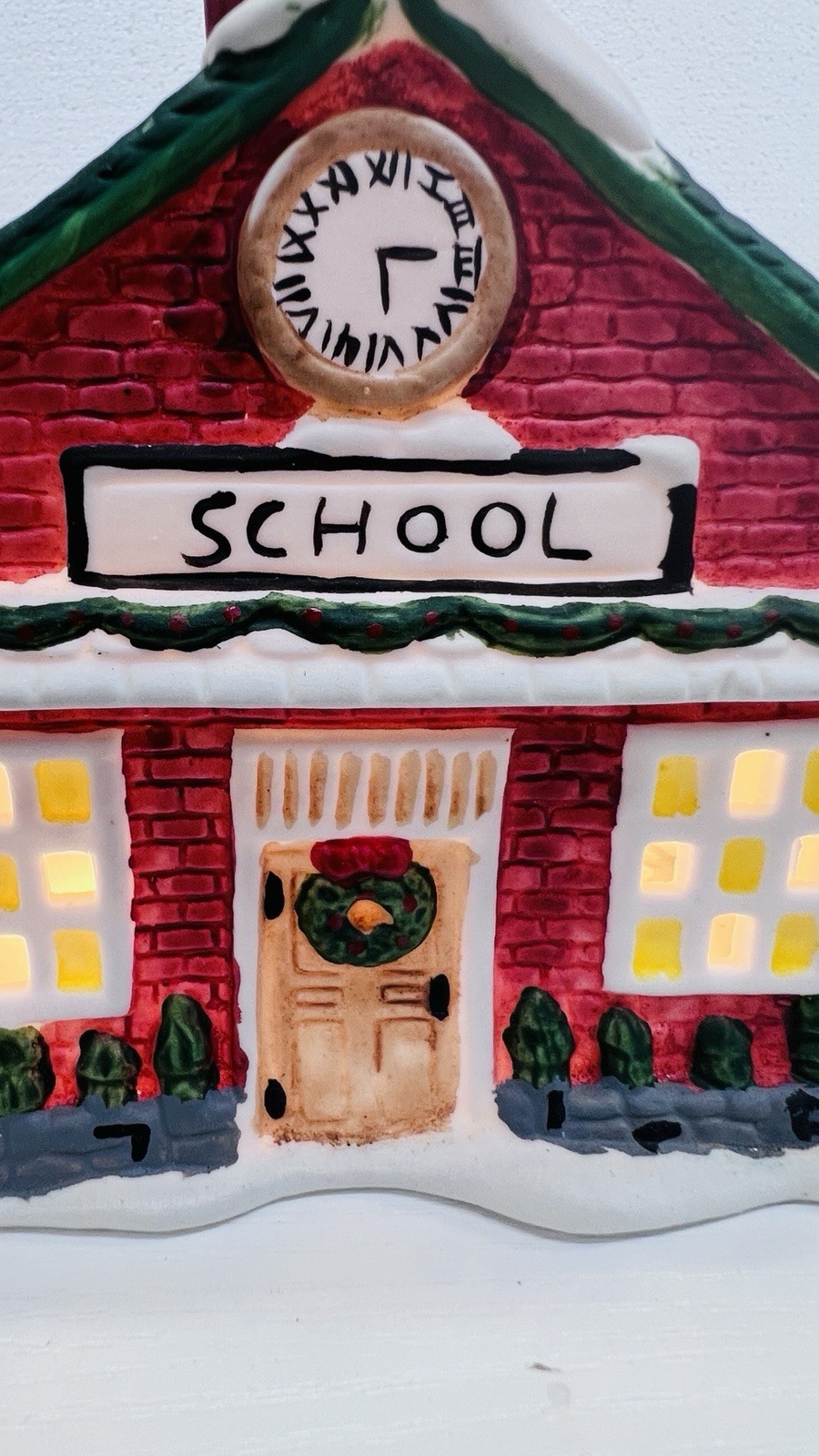 Hand Painted Porcelain Lighted House 1991 Vintage Caldor With Box