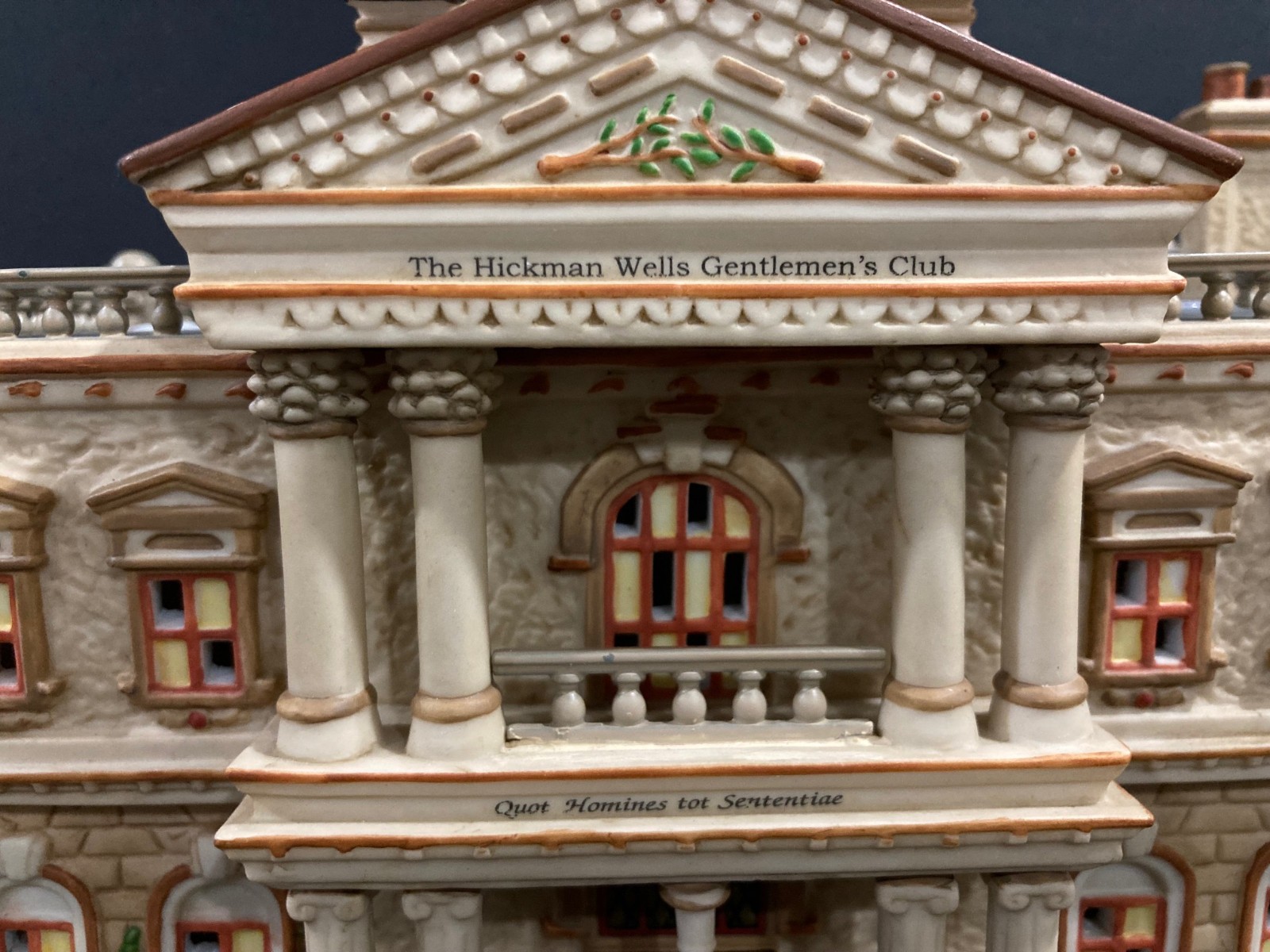 2005 Dept 56 Dickens Village Hickman Wells Gentlemen’s Club 56.58743 Retired!