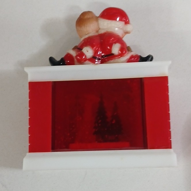 3 Vintage Plastic Christmas Decorations. Spinning Toy Steven Adler, Brite Star