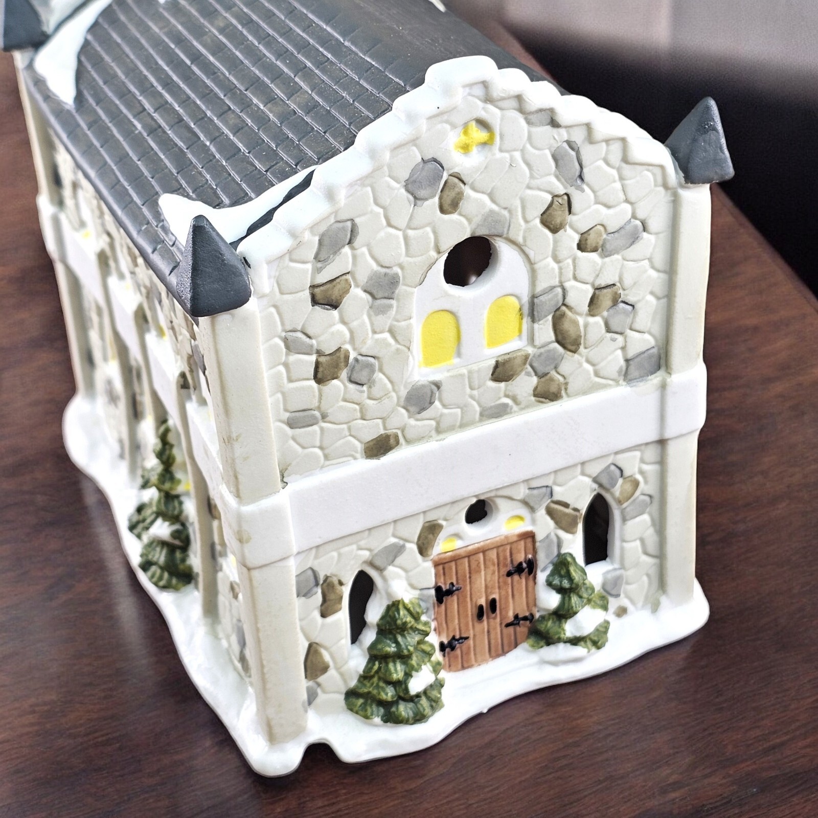 Vintage Pacific Rim Porcelain Christmas Queens Road Church Village House Taiwan