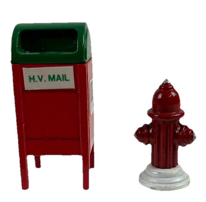 Dept 56 Heritage Village “Mail Box/Fire Hydrant” set of 2 5214-0 Boxed