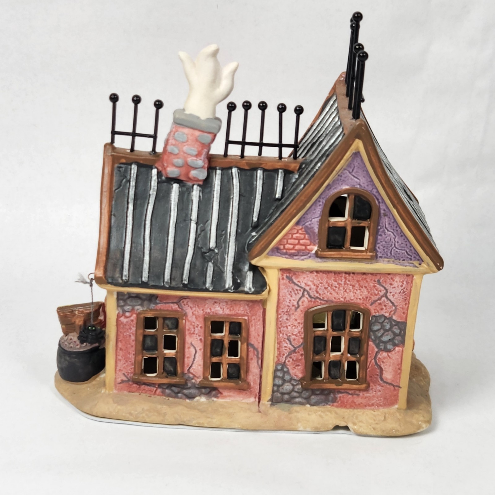 Holiday Inspirations Witch’s Brew Candy Cauldron Susan Winget 2013 No Light
