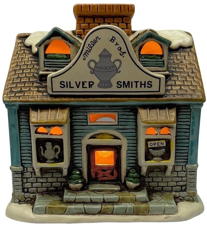 Vintage 1988 Lefton Colonial Village Miller Bros Silversmiths House Unboxed