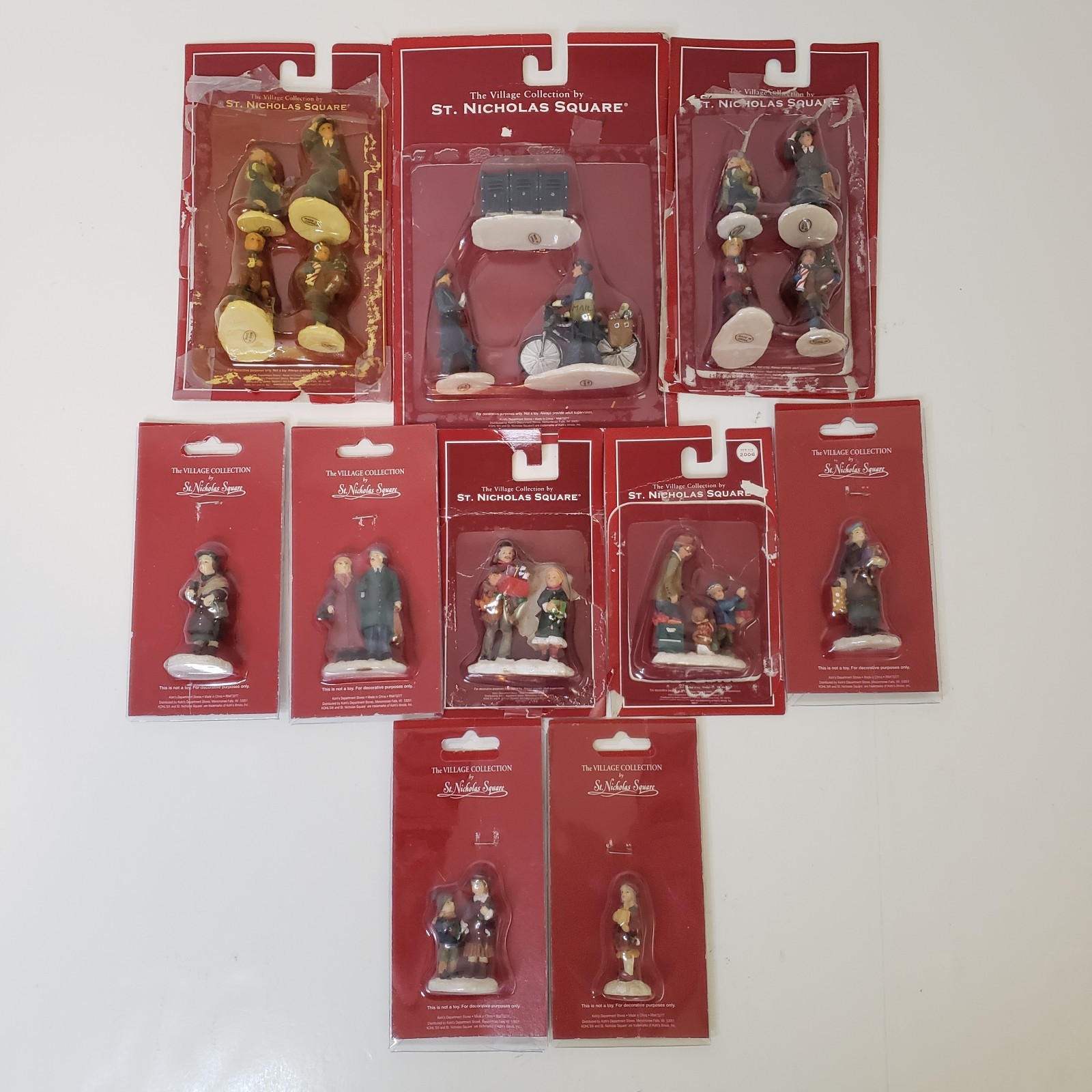 St. Nicholas Square Village Collection 10 Packs/18 Pieces People Accessory Lot
