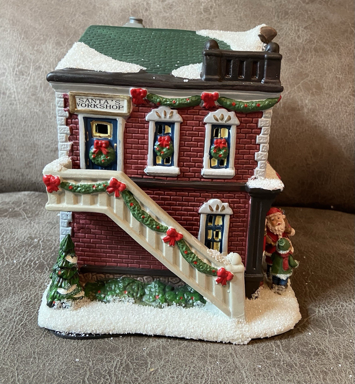 St. Nicholas Square Christmas Village 2010 Santa’s Toy Chest Illuminated W/Box