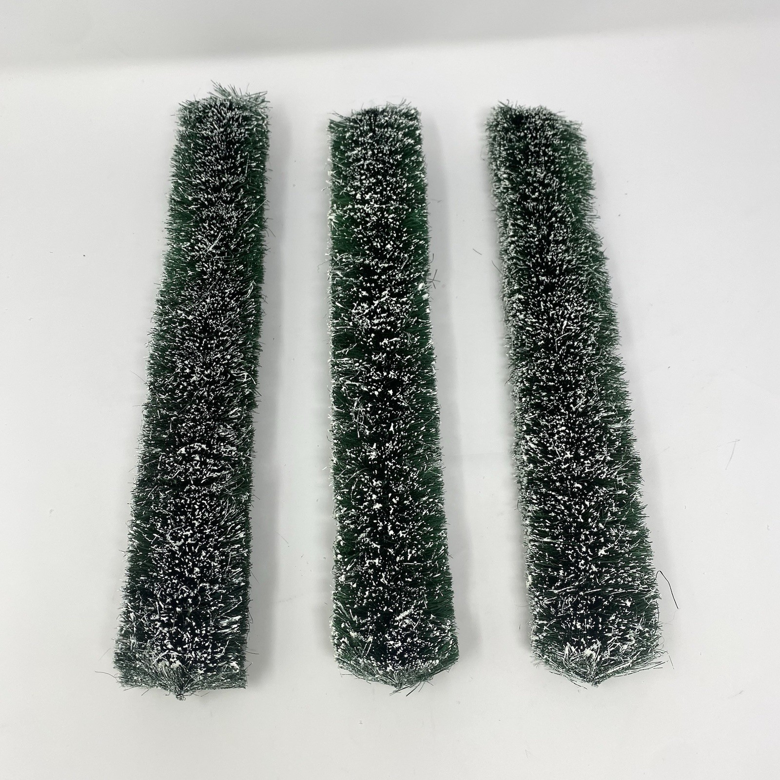 Vintage Dept 56 Village Flexible Sisal Hedge 52662 Retired Set Of 3 -Rectangular