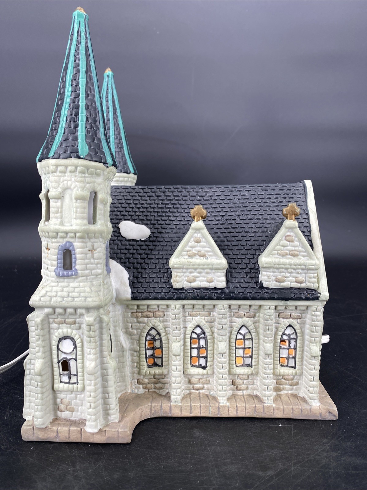 Cathedral Church Chapel Lighted Painted Ceramic Village Building