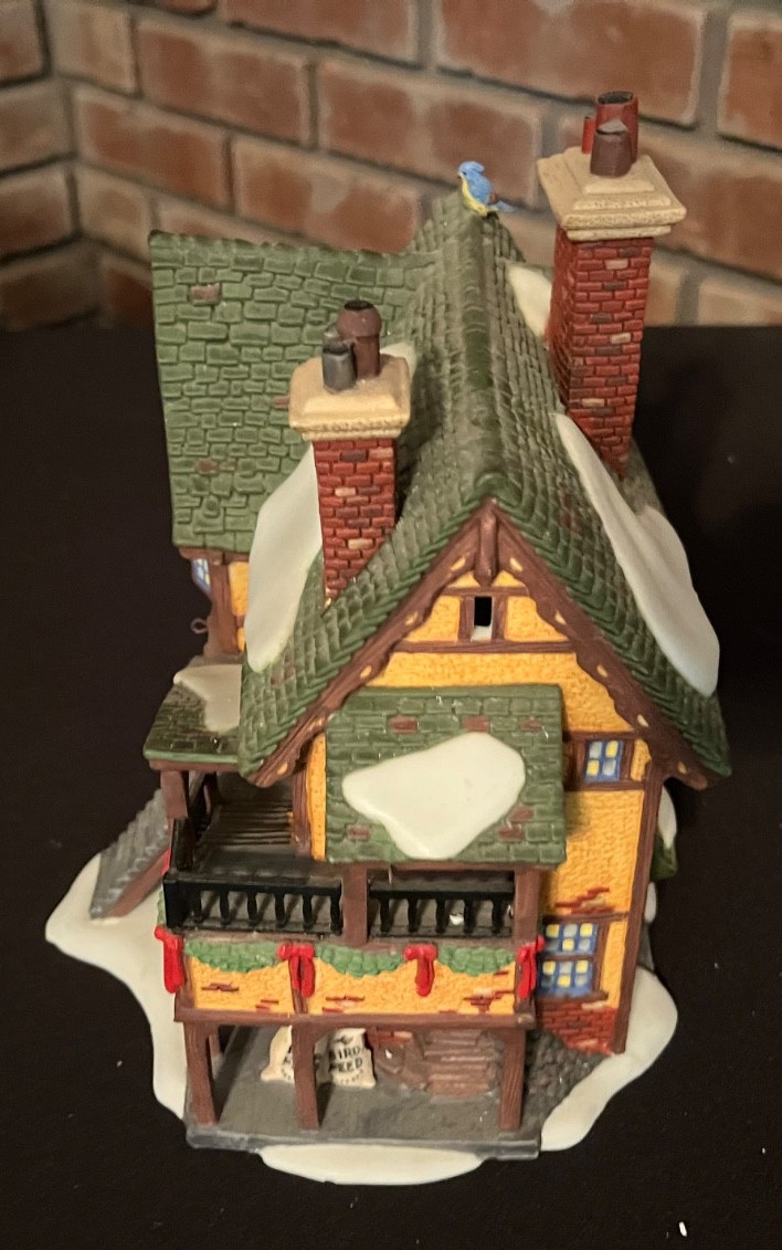 Department 56 “Wingham Lane Parrot Seller” Dicken’s Village In Box #58449
