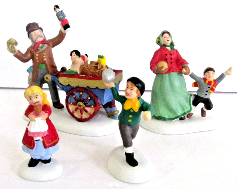 DEPT 56 “TEGAN’S ACCESSORY SET” (SET OF 4) ~(2013)~ **DICKENS’ VILLAGE** RARE !!