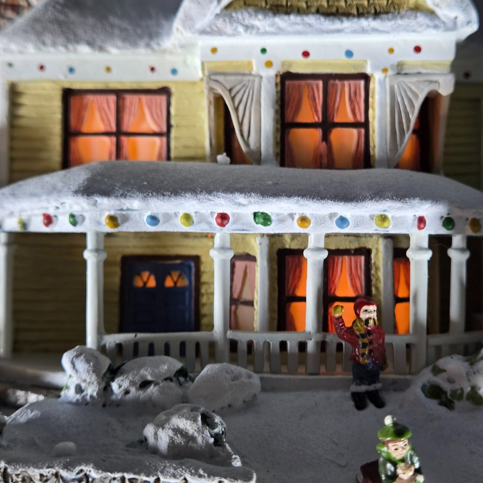 Thomas Kinkade Victorian Homestead Christmas Village Sculpture W/ Lights & COA