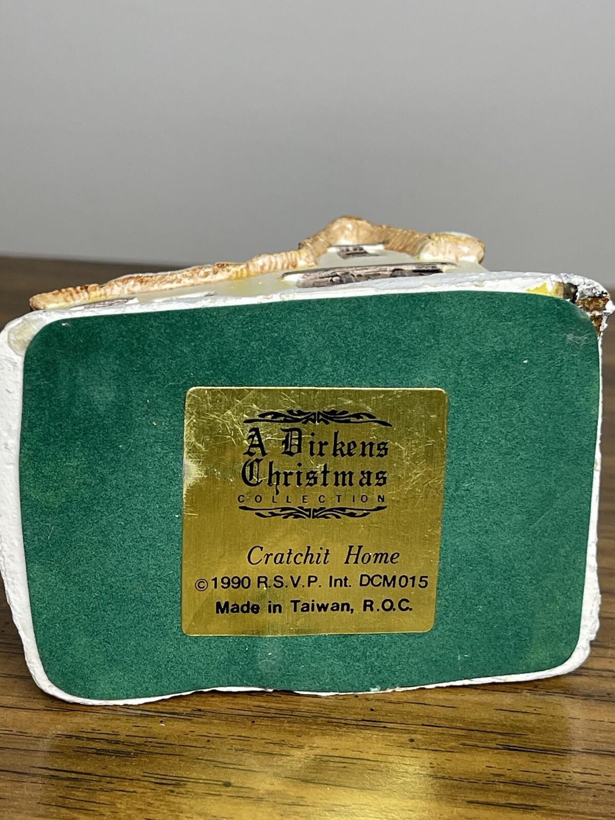 A 1990 Dirkens Christmas Collection CRATCHIT HOME