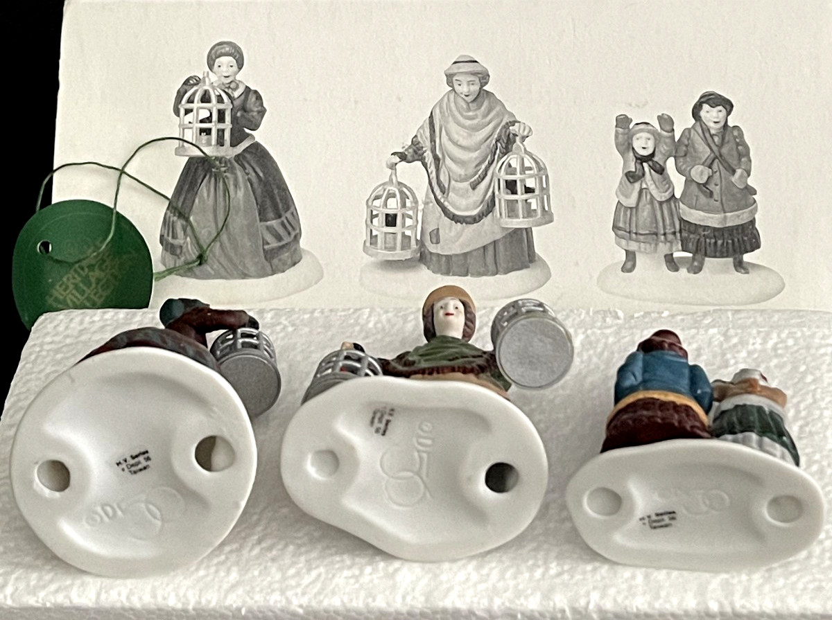 Dept 56 Heritage Village The Bird Seller Set Of 3 Porcelain Figurines in Box