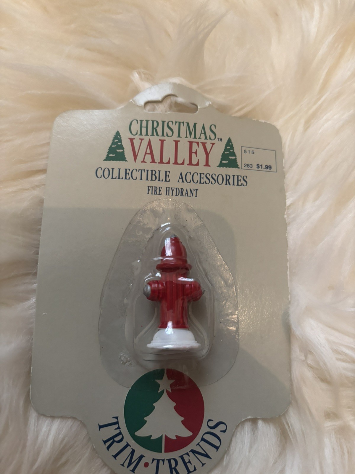 Christmas Valley Wonderful Life Holiday Village Fire Hydrant