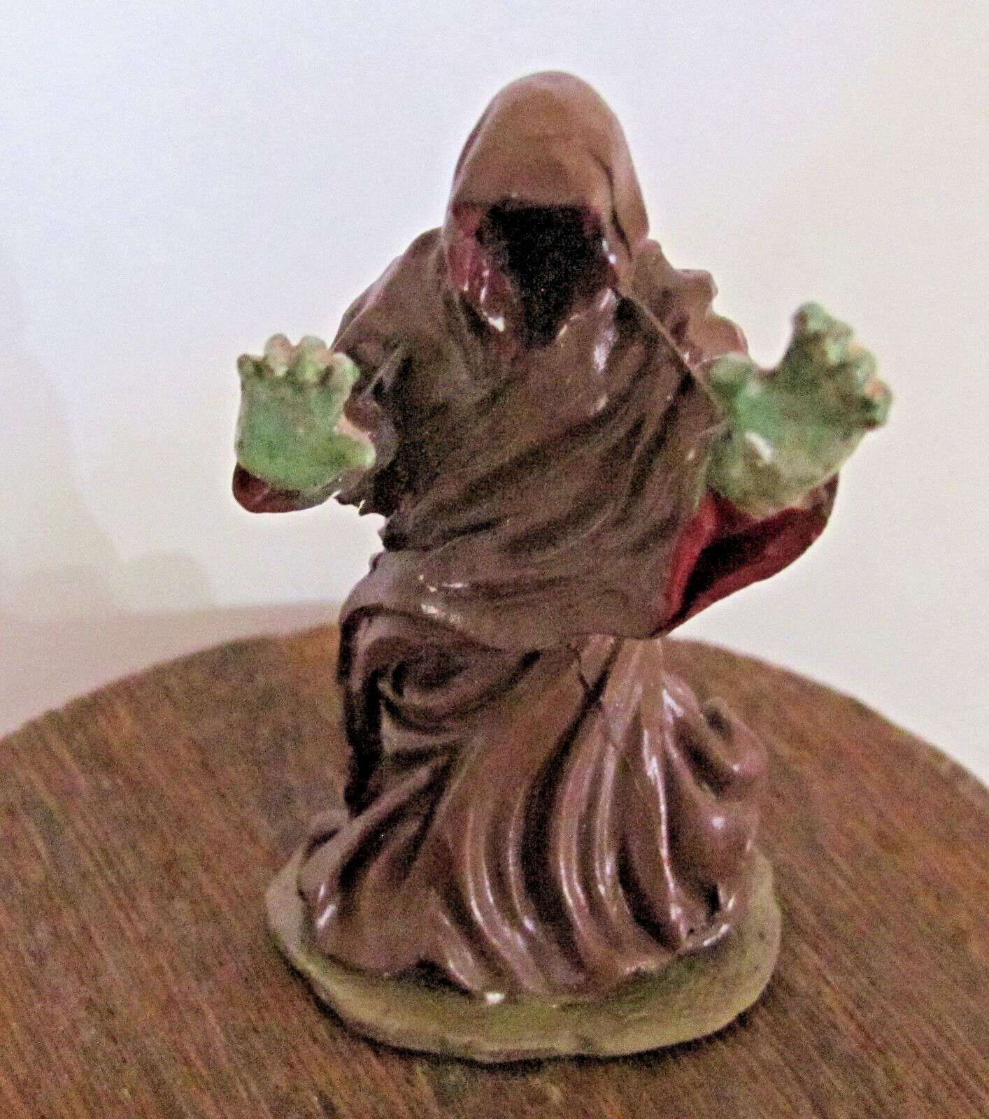 Lemax Spooky Town Figurine – Creepy Faceless Ghoul #02778