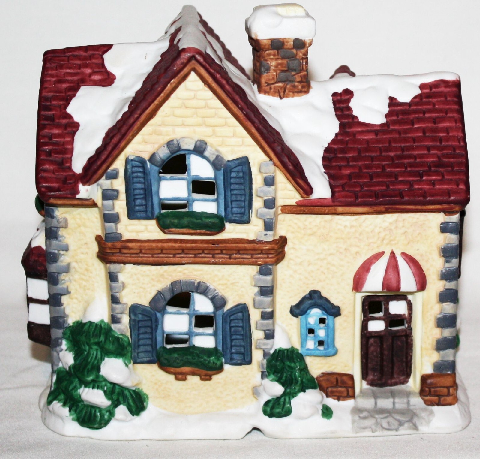 ST.NICHOLAS SQUARE “Country Inn” Christmas Village Building (S3)