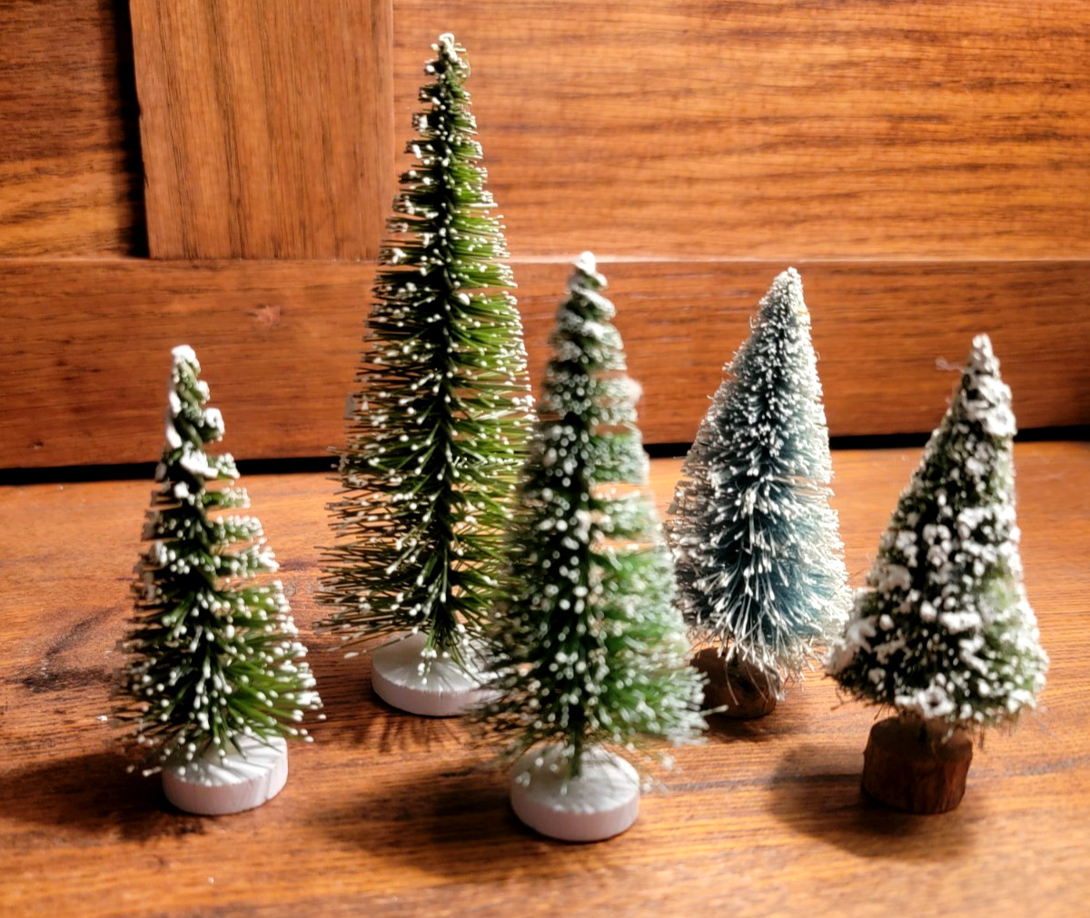 Vintage Bottle Brush Trees Flocked with Bases Lot of 5 TAIWAN