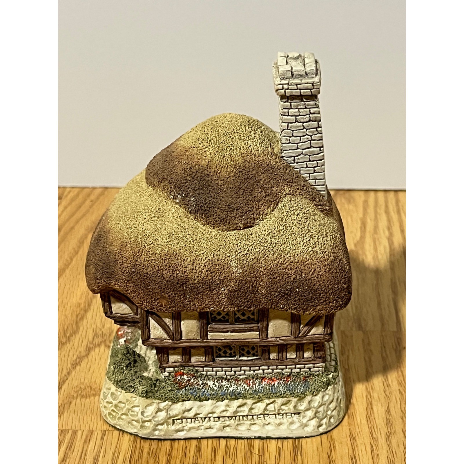 David Winter Pudding Cottage British Traditions April 1982 5″ House