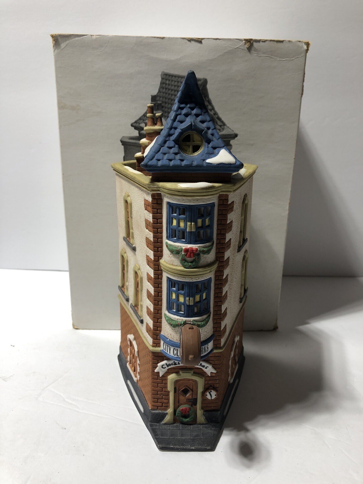 Lot Is For (1) Department 56 – Christmas – CIC – #5531-0 “CITY CLOCKWORKS”