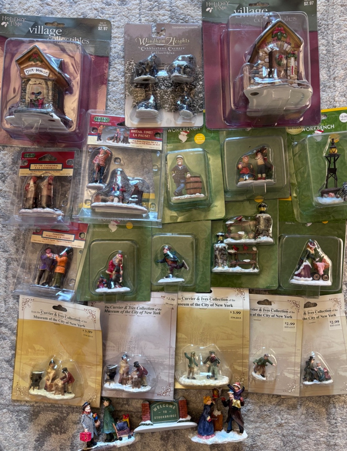 Christmas Village Figurine Lot Lemax Santas Workbench Currier Ives Holiday Time