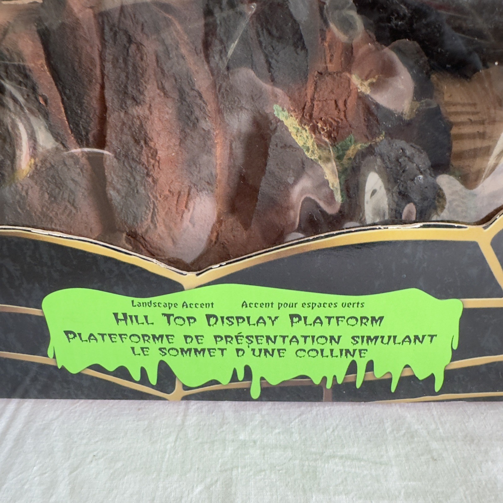 LEMAX Spooky Town “HILL TOP DISPLAY PLATFORM” Large LANDSCAPE Accent #419046 NOS