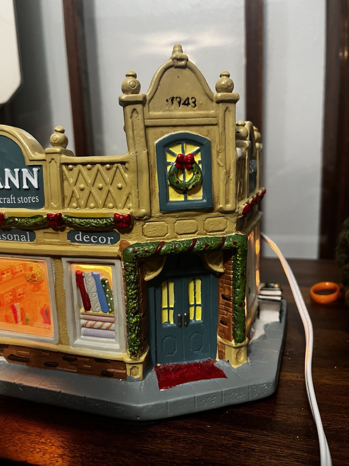 Jo-Ann Fabric And Craft Store Holiday Inspirations Christmas Village House