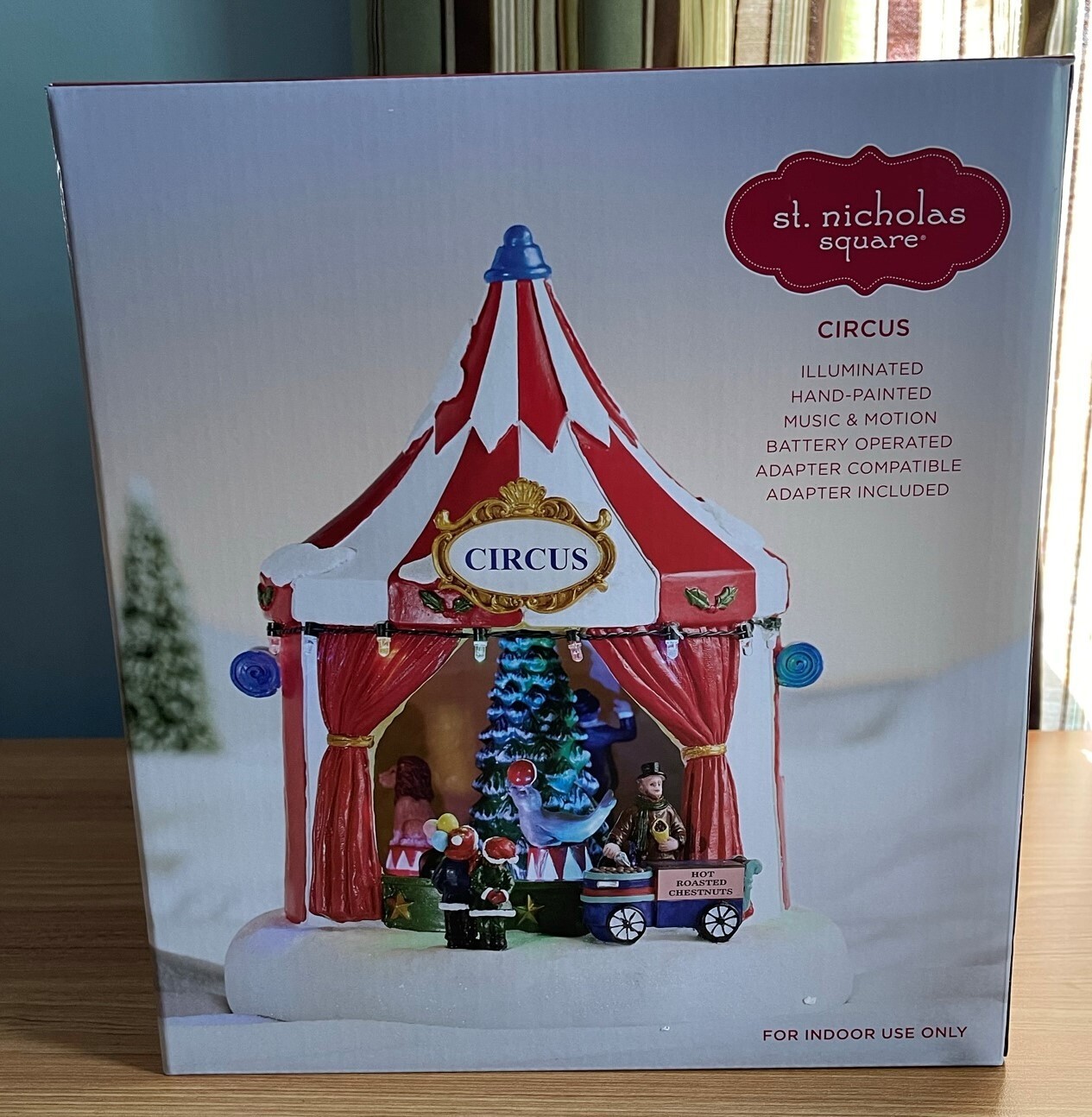 ST. NICHOLAS SQUARE CIRCUS NEW IN BOX INDOOR USE ONLY ADAPTOR OR 3AA BATTERIES