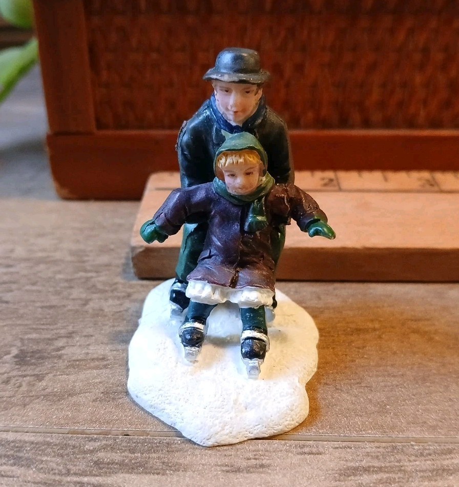 St Nicholas Square Village ‘Ice Skating Lessons’ Christmas Figures + Dog Set Vtg