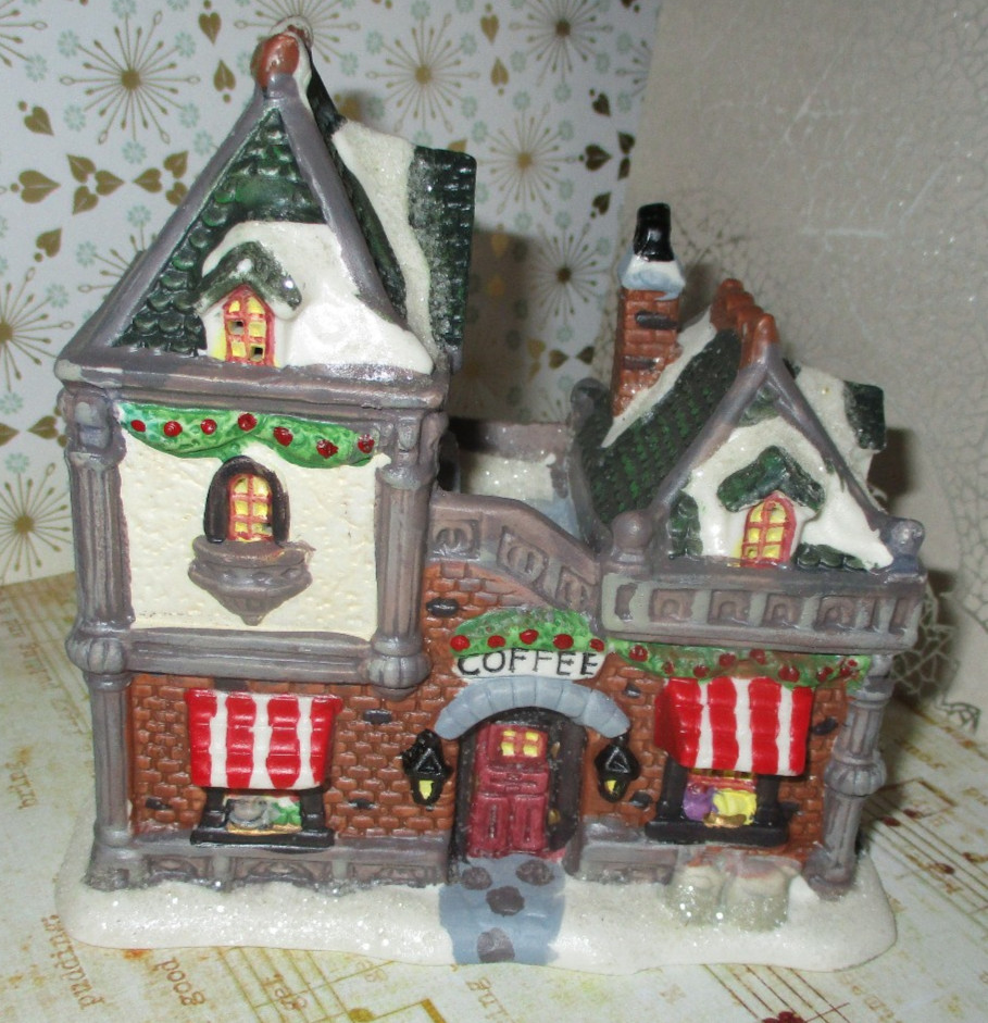 2005 Christmas Village Windham Heights Coffee Shop Decoration