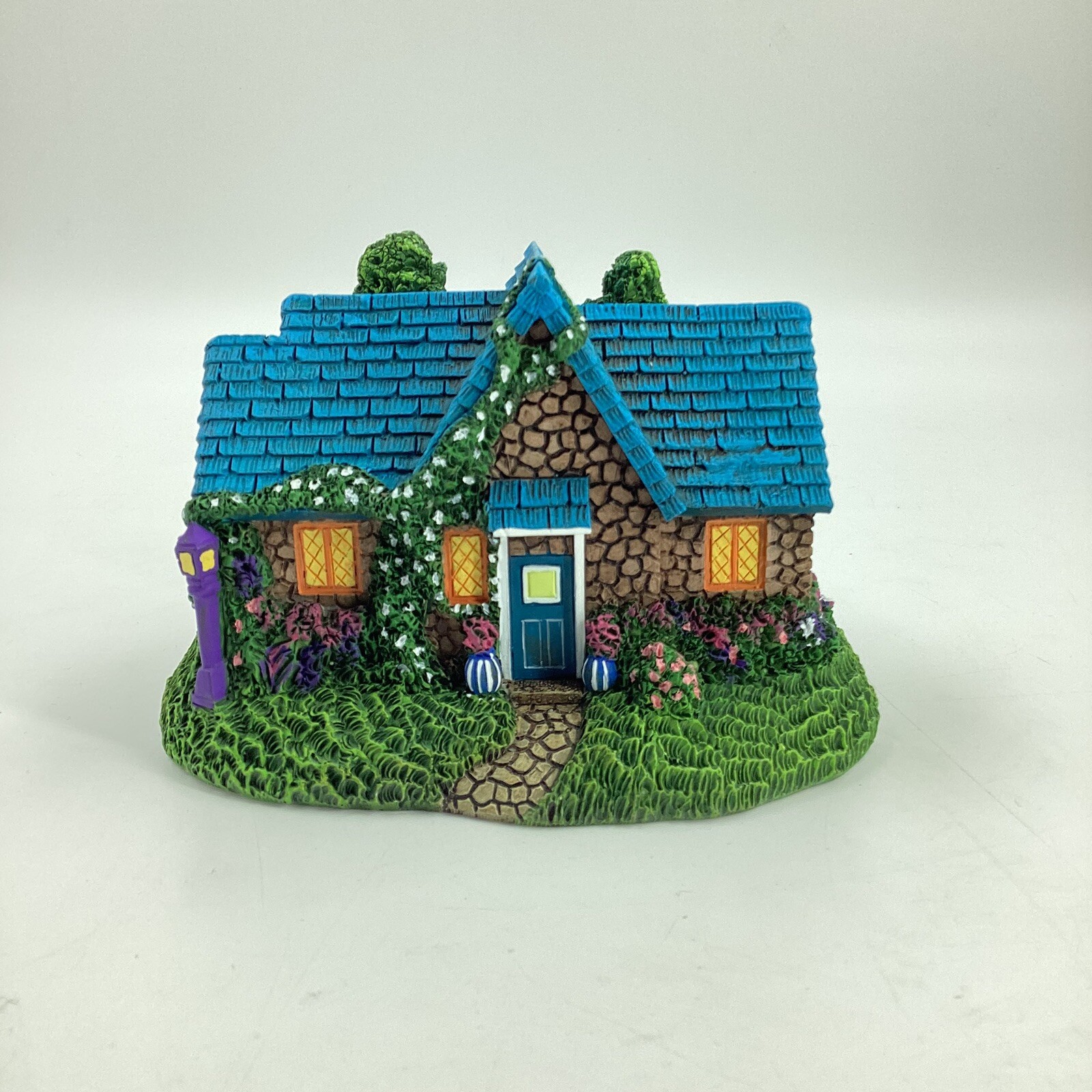 Hawthorne Village Thomas Kincade Fairy Garden Village “Weathervane Hutch” EUC