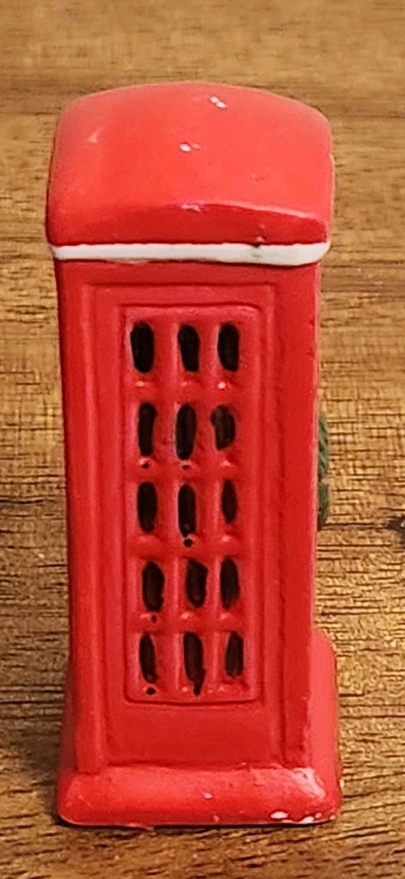 Christmas Village Accessory Ceramic Old Time Red Phone Booth 2½” x 1″ x 1″ VGUC
