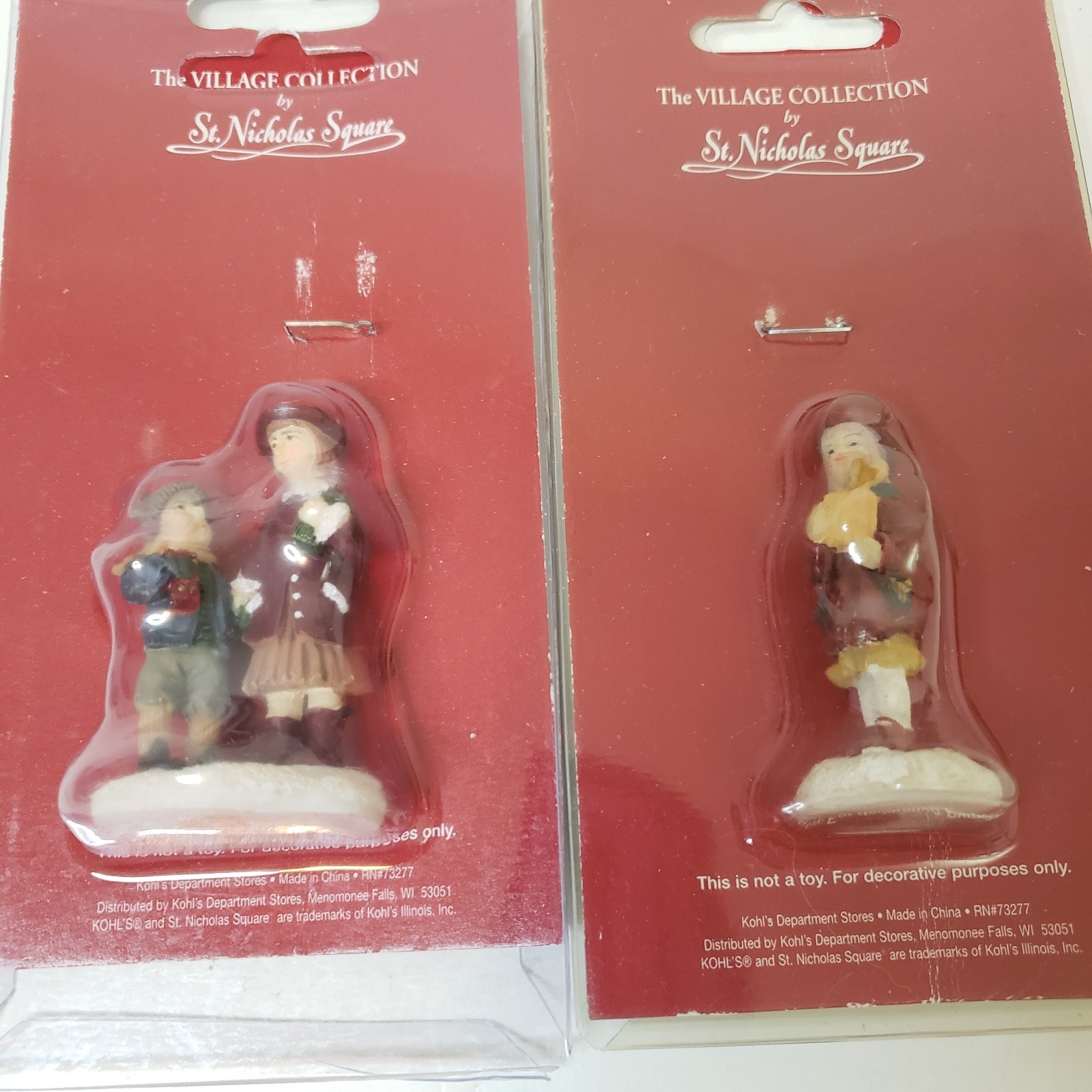 St. Nicholas Square Village Collection 10 Packs/18 Pieces People Accessory Lot