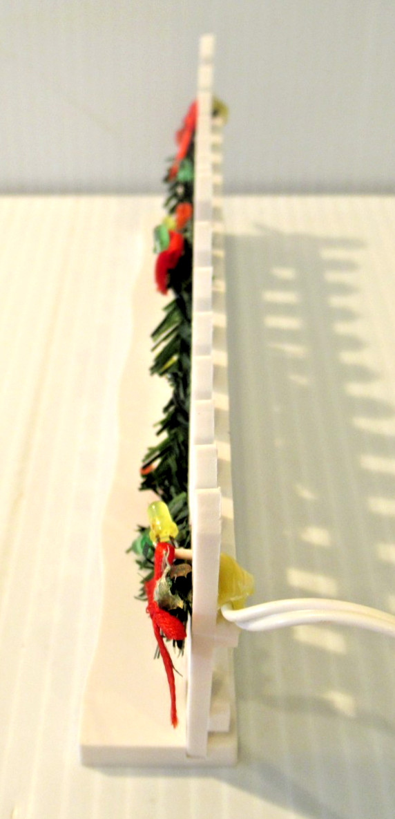 HOLIDAY TIME “LED PICKET FENCE” ~ *** LED LIGHTS / BATTERY OPERATED ***