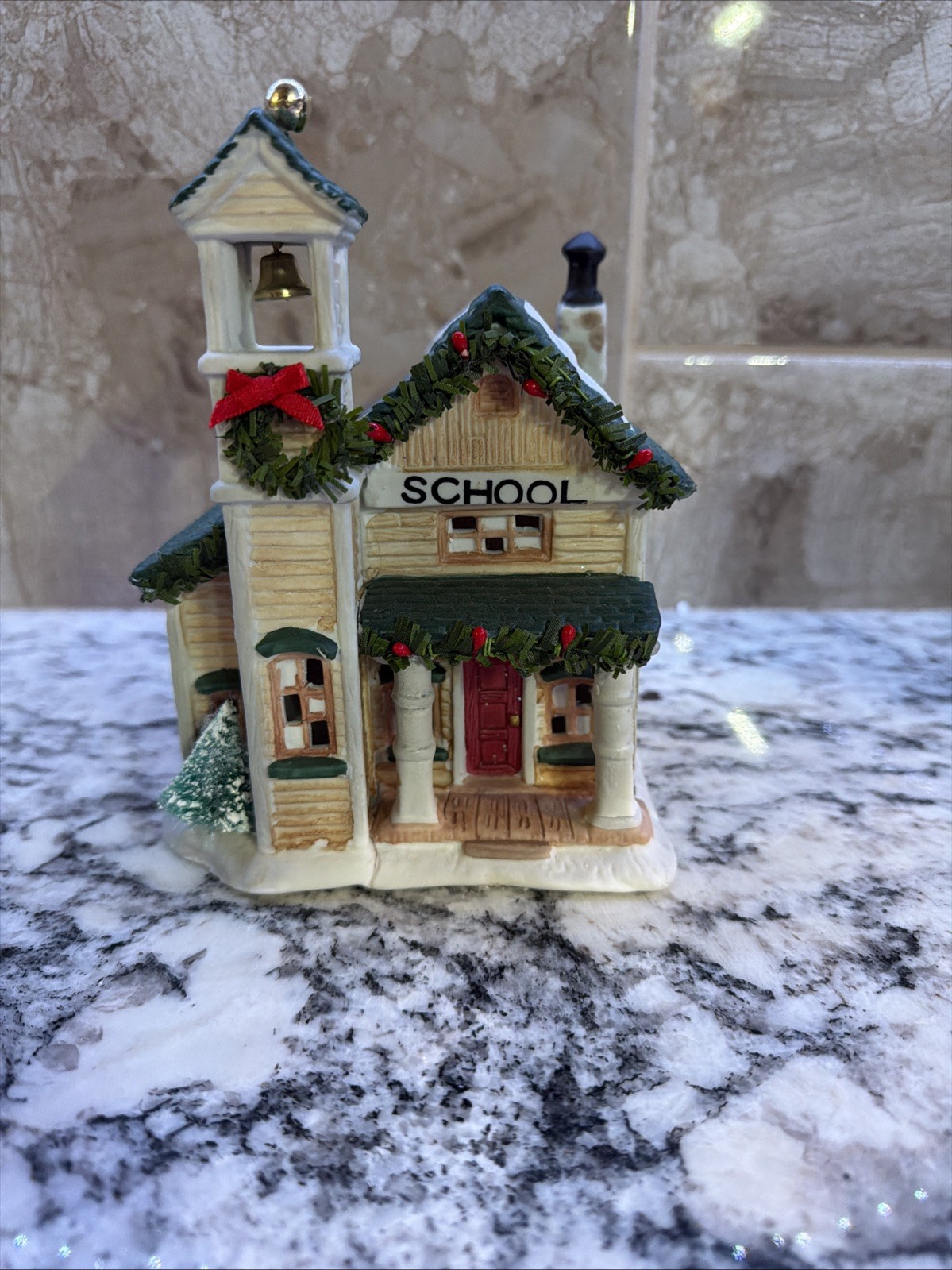 🎄Christmas Valley Seasonal Specialties The Bell Tower School No Light Vintage🎄