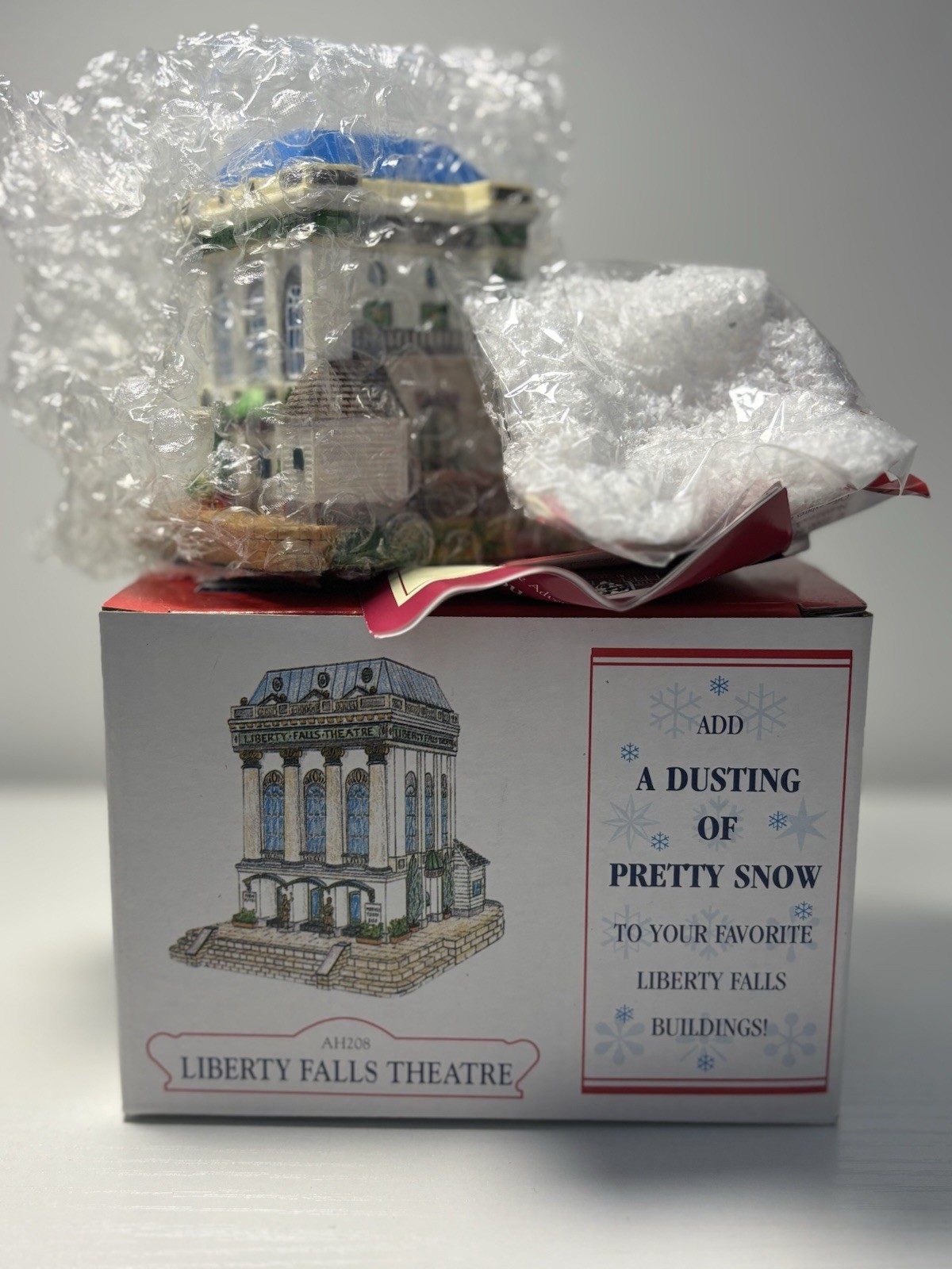 Liberty Falls Collection Theatre AH208 & Pkg Of Dusting Snow 2000 NEW IN BOX
