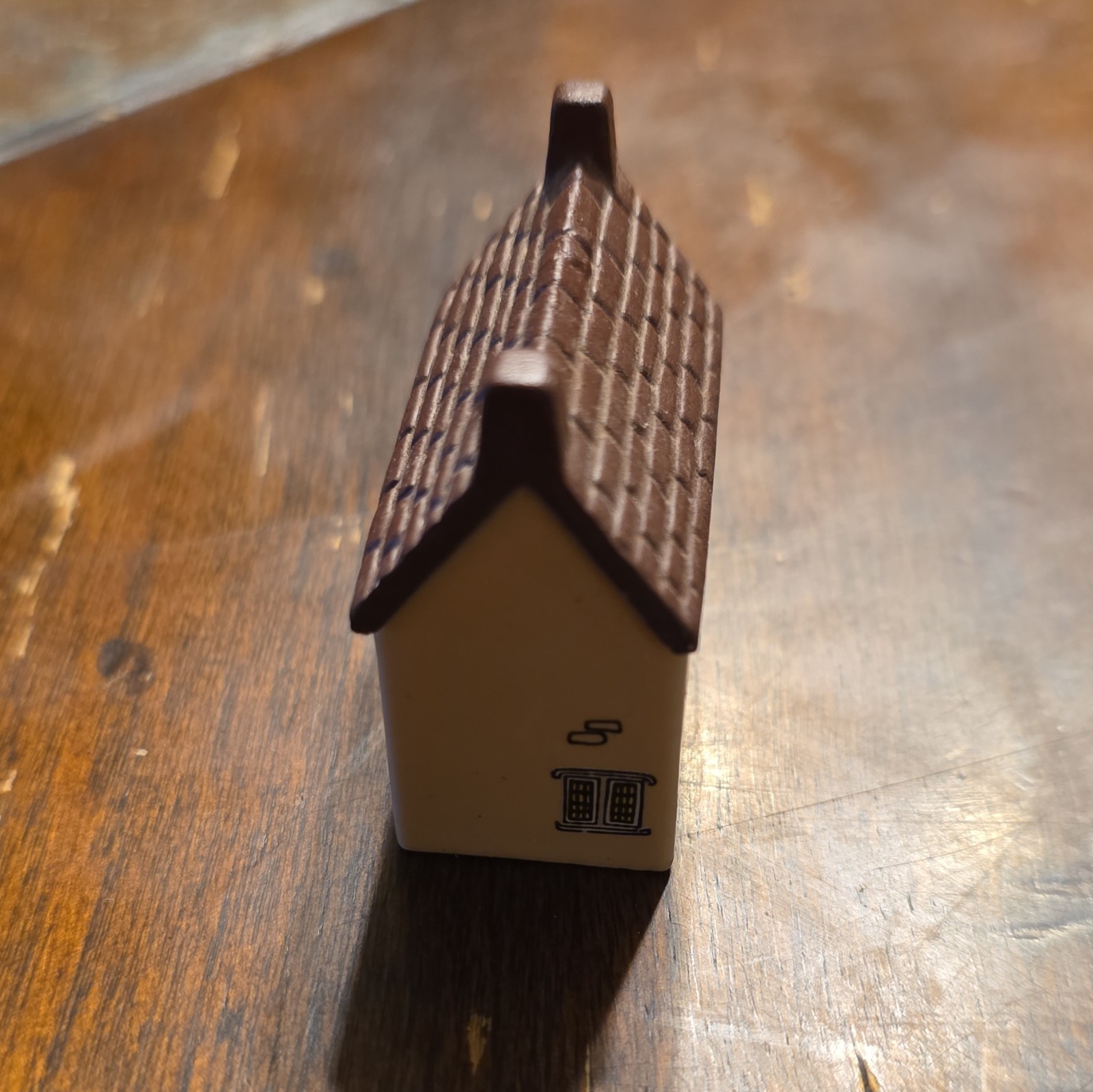 Wade England Ceramic Miniature Cottage Village House Figurine Brown Beige