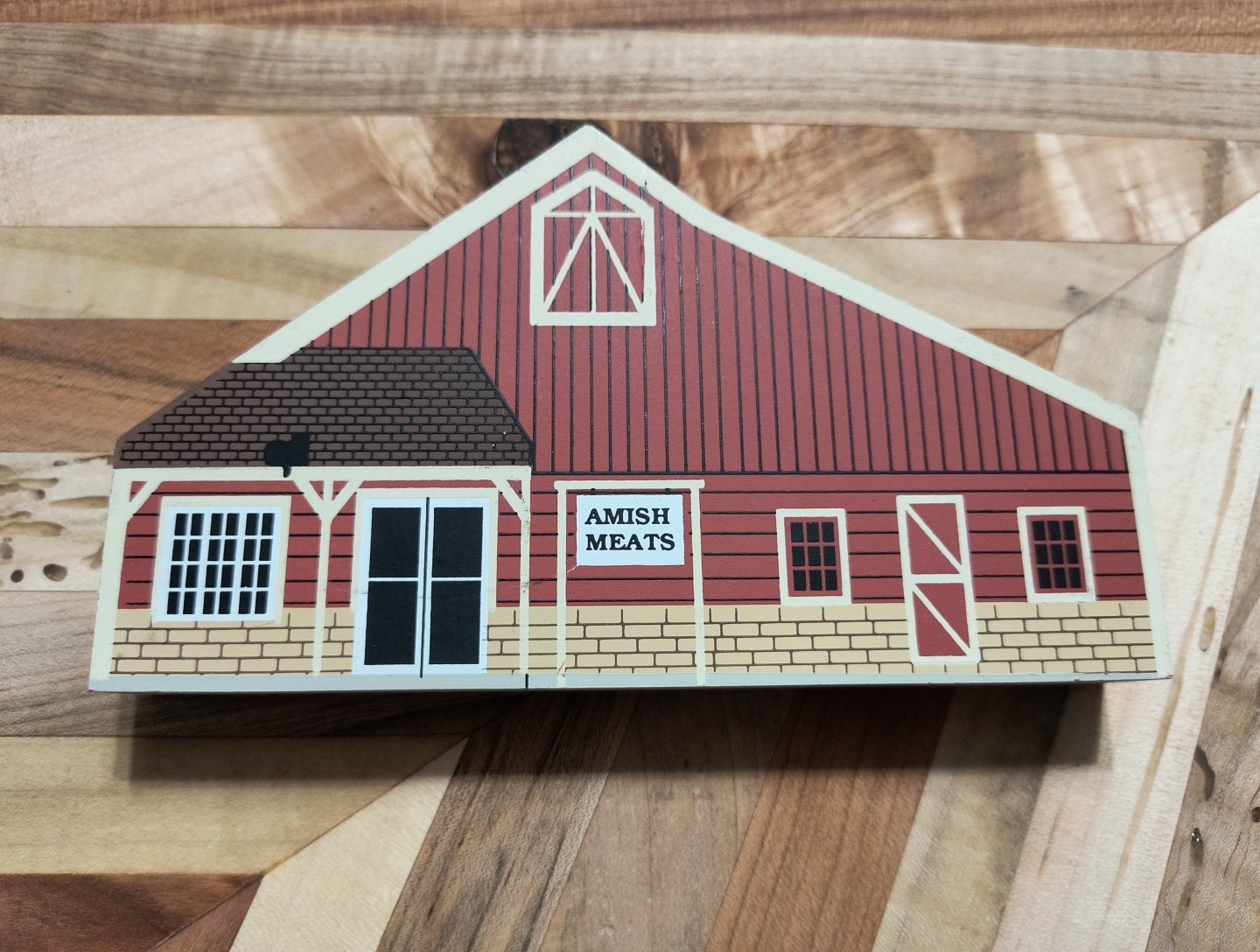 The Cat’s Meow Amish Craftsmen Series Amish Meats Barn 1994 Wooden Shelf Decor