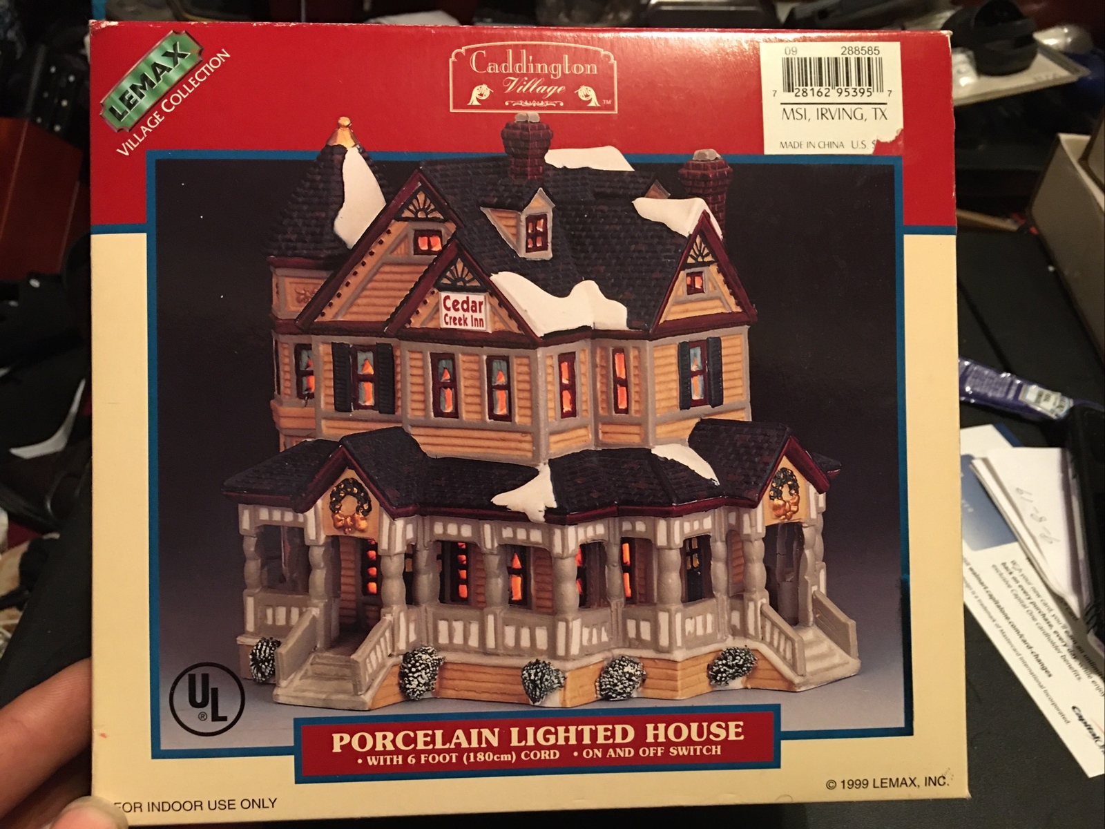 Lemax 2001 Caddington Village Lighted Museum Of History NEW RARE