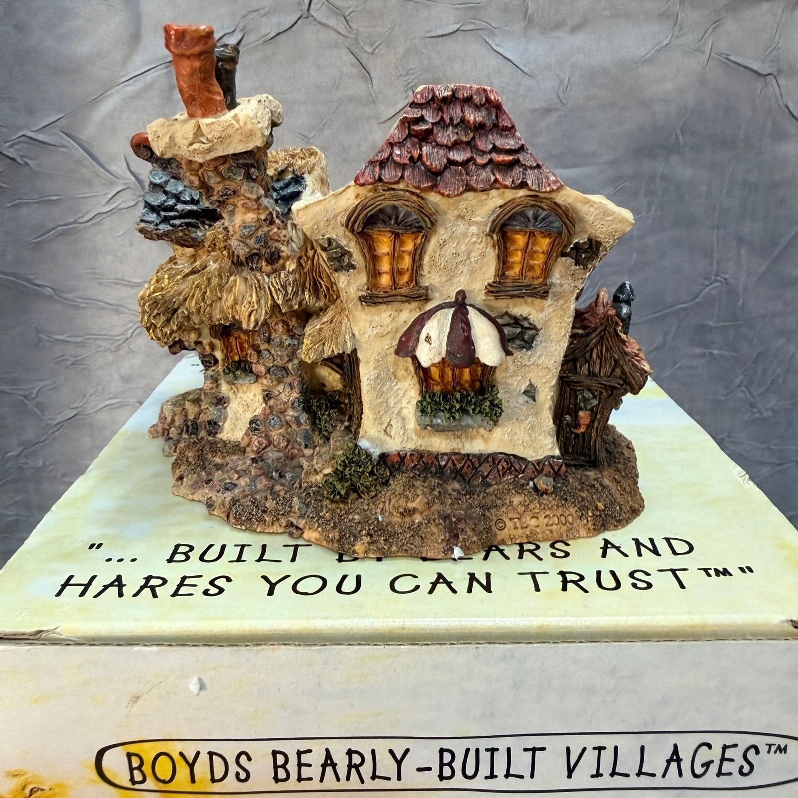 Boyds Bearly-Built Villages Emily’s Carrot Cottage 19014 Resin House Box COA