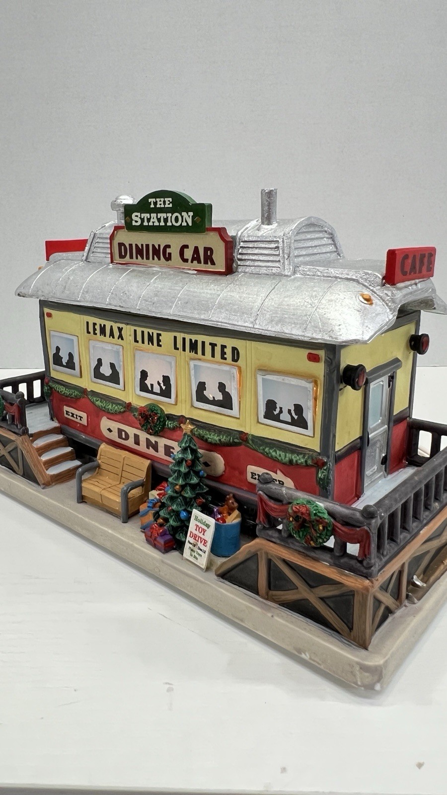 Lemax Caddington Village “The Station Dining Car” 55975 Retired 2015 Excellent!