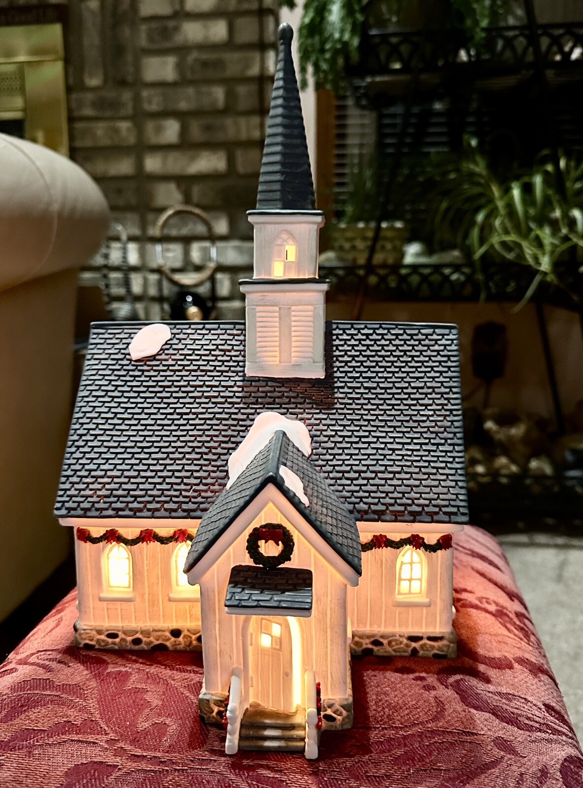 FALLS CREEK COUNTRY CHURCH BY SANTAS WORKBENCH 2003. 13”!!