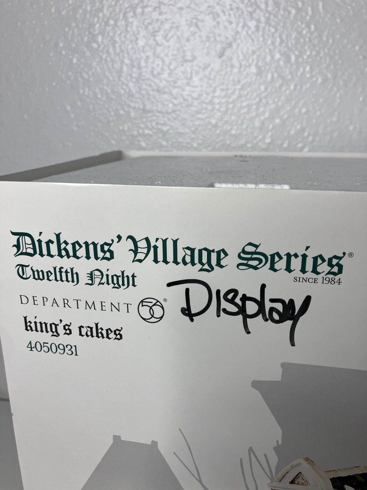 2016 Department 56 King’s Cakes 4050931 Twelfth Night Dickens’ Village Tested