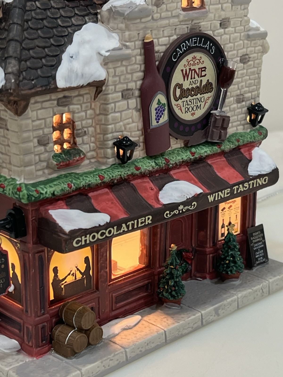 Lemax “Carmella’s Wine And Chocolate Tasting Room” 2023 Excellent Condition !