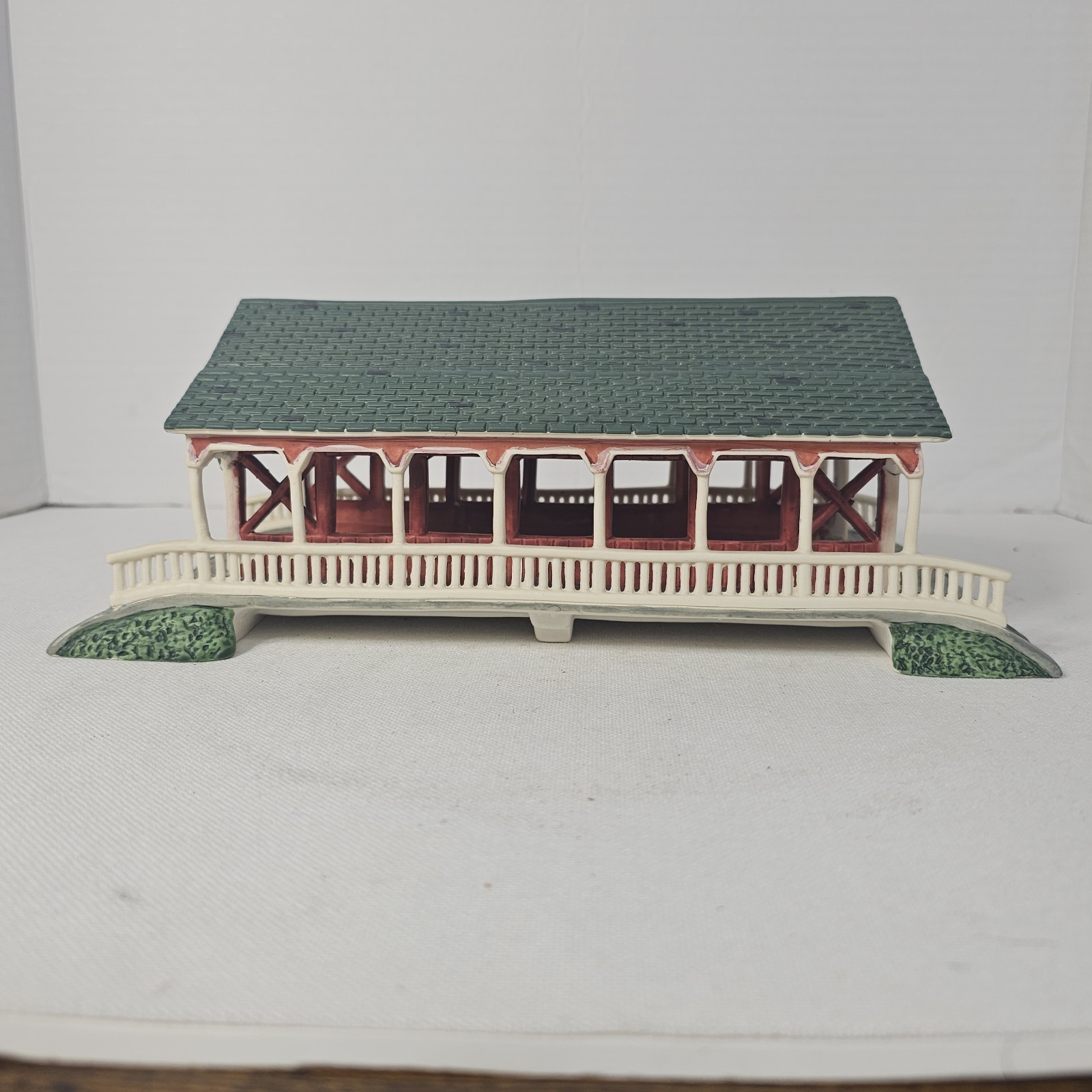 Vintage and Rare Hard To Find Holiday Inspirations Towne Series Bridge 1990s.