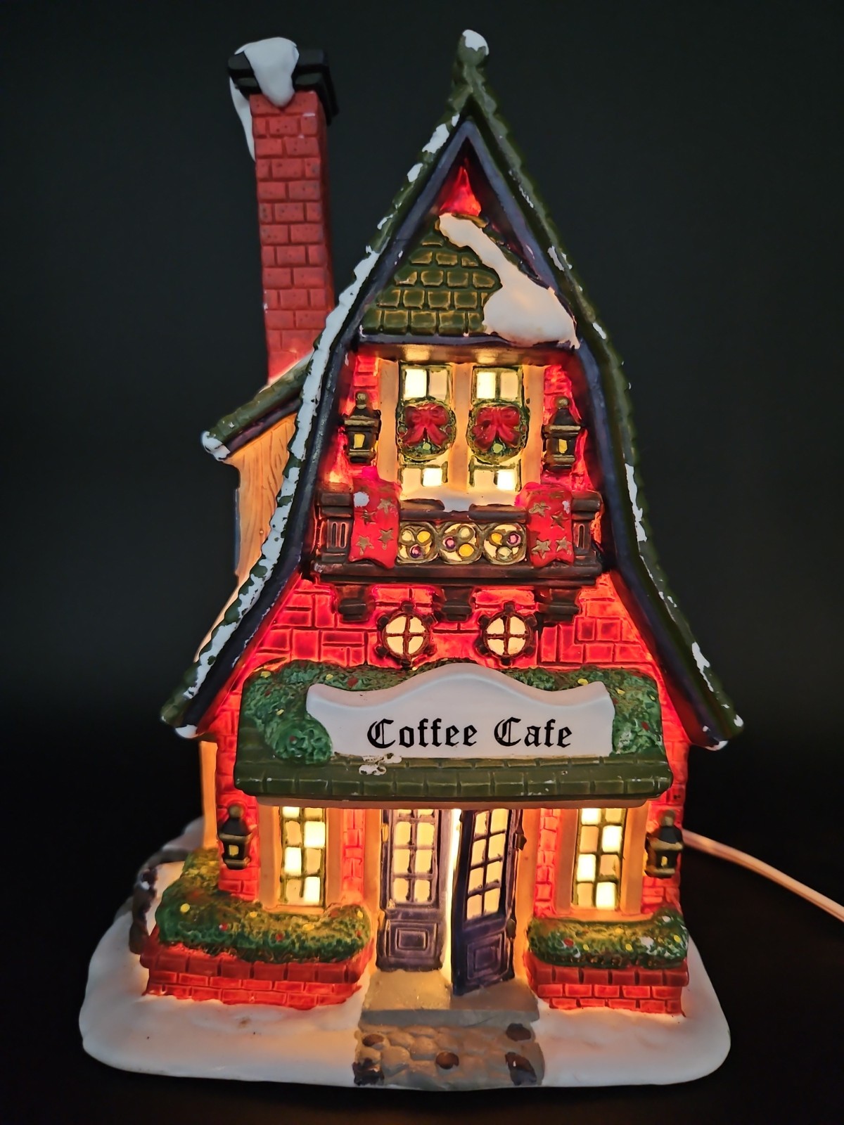 St Nicholas Square Village Collection – (1997) Coffee Cafe Christmas Village