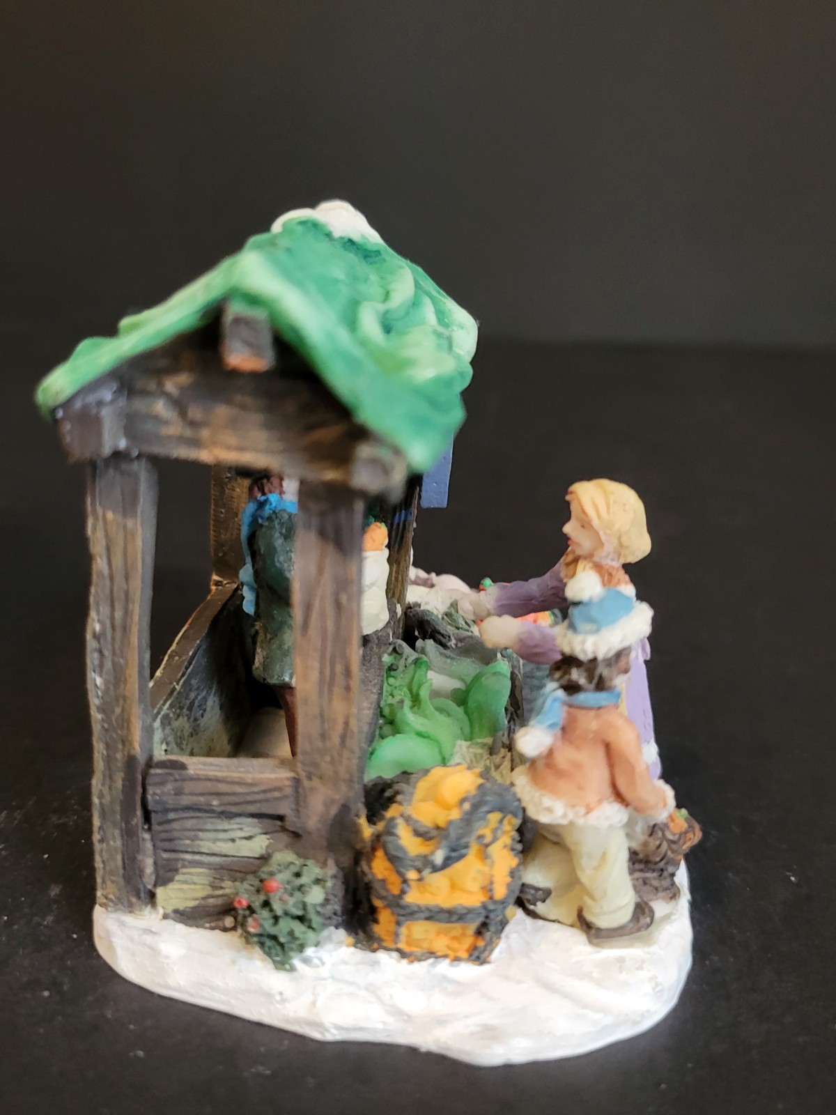 Holiday Time Santas Workbench Christmas Village Vegetable Stand Seller Kiosk